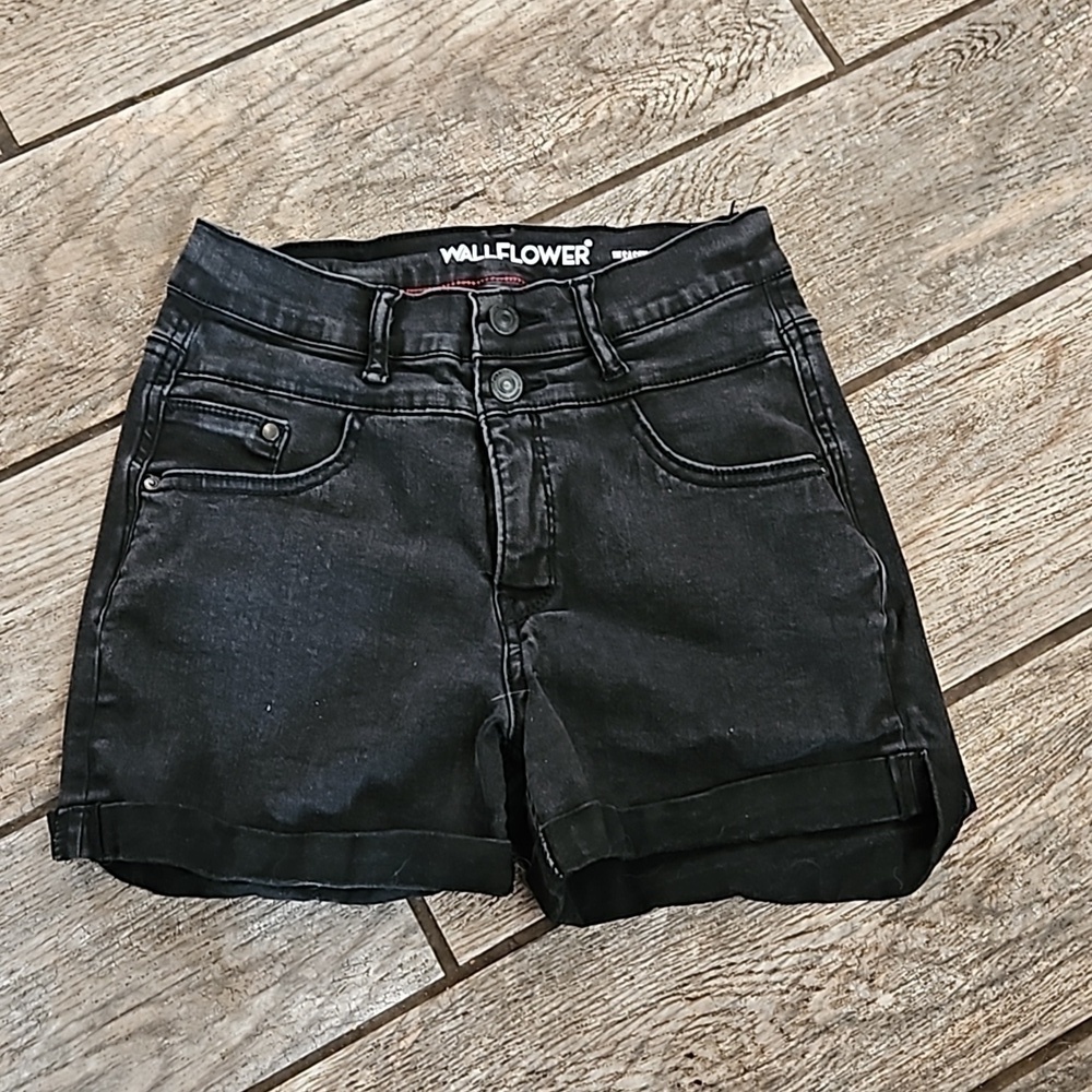 Wallflower High Rise Jean Shorts Size 7
